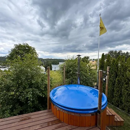 Chalé Karmelowe Kaszuby, Z Jacuzzi Na Tarasie Z Widokiem Na Jezioro Stężyca