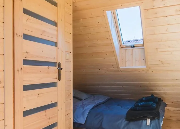 شاليه Karmelowe Kaszuby, Z Jacuzzi Na Tarasie Z Widokiem Na Jezioro