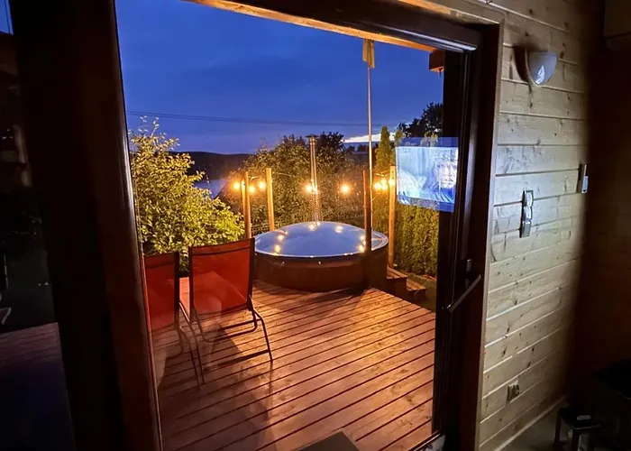 Alpstuga Karmelowe Kaszuby, Z Jacuzzi Na Tarasie Z Widokiem Na Jezioro