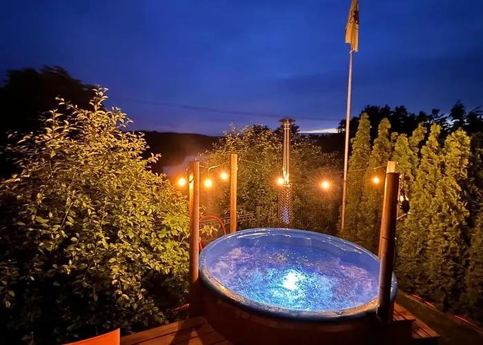 Alpstuga Karmelowe Kaszuby, Z Jacuzzi Na Tarasie Z Widokiem Na Jezioro *
