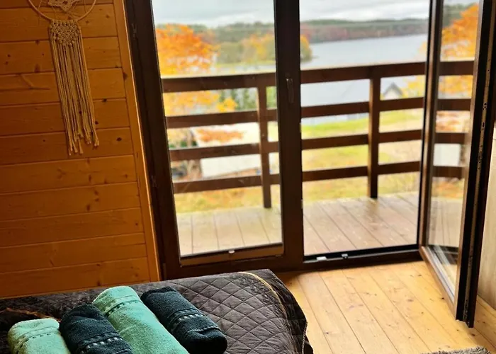 Karmelowe Kaszuby, Z Jacuzzi Na Tarasie Z Widokiem Na Jezioro شاليه