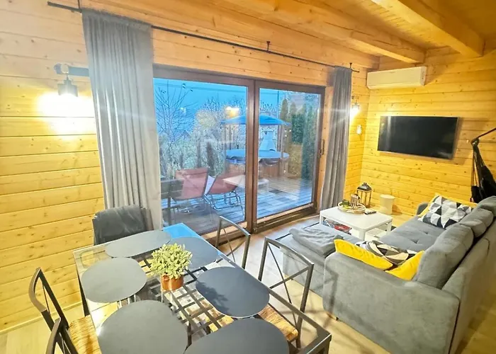 Karmelowe Kaszuby, Z Jacuzzi Na Tarasie Z Widokiem Na Jezioro Alpstuga Stężyca